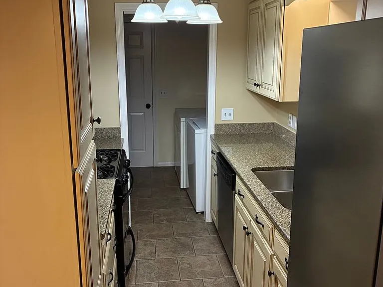 1424 Trade Winds Ct — Photo 4