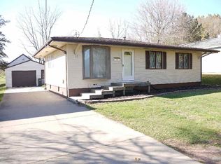 3222 Marquette St, Davenport, IA