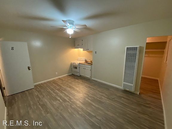 2nd image of 4098 W El Segundo Blvd APT E
