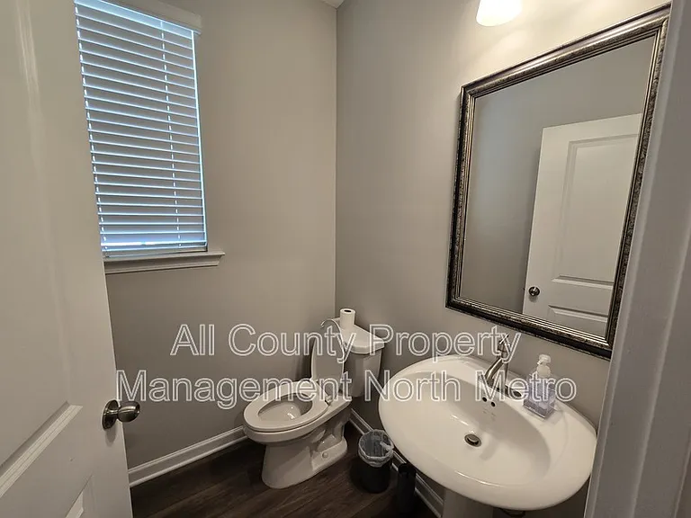 490 Tall Pines Ter — Photo 14