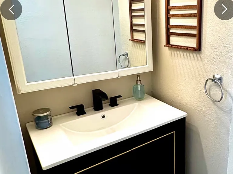 590 N Logan St #303 — Photo 11