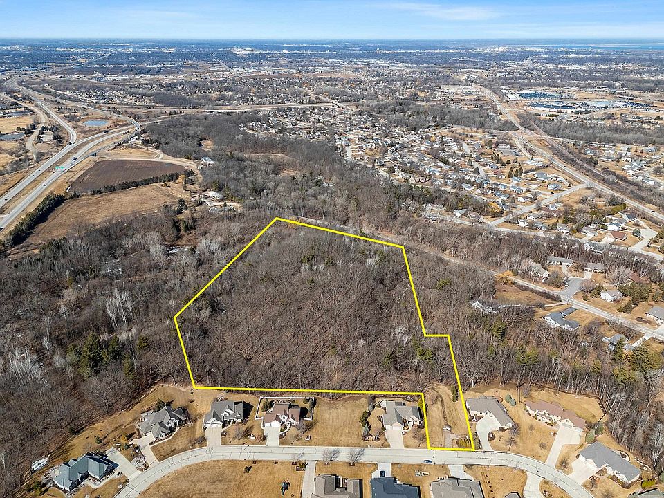 1st image of 2807 Creekwood Cir