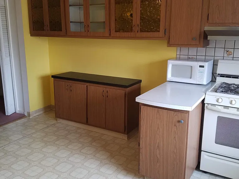 427 Cedarville St #1 — Photo 3
