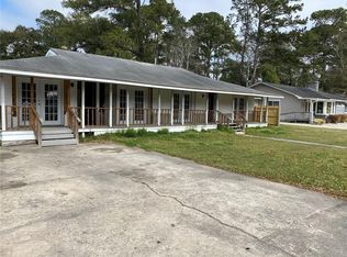106 E Derenne Ave, Savannah, GA 31405