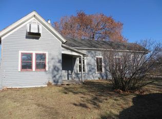 26 S Chatham St, Janesville, WI 53548