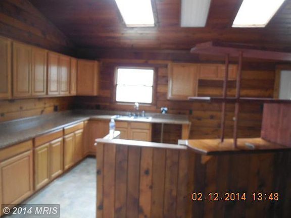 3rd image of 7701 Hunter Cove Dr