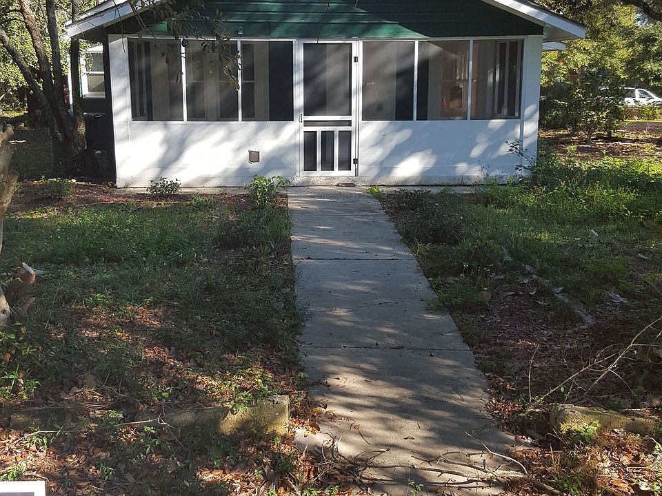 1st image of 2302 Searle Ave