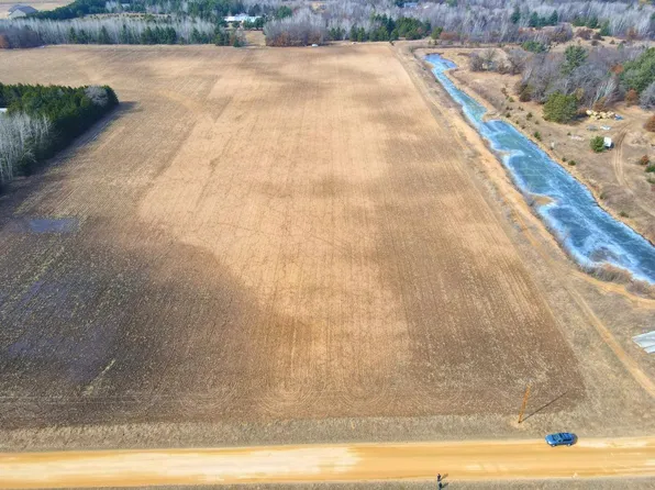 Xingu St NE, North Branch, MN 55056