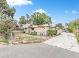 19811 Grandview Dr, Corona, CA 92881