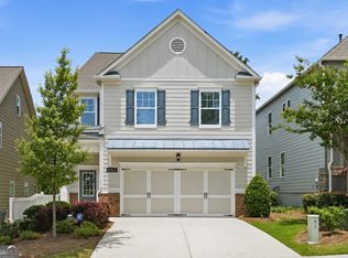 6464 Crosscreek Ln, Flowery Branch, GA 30542