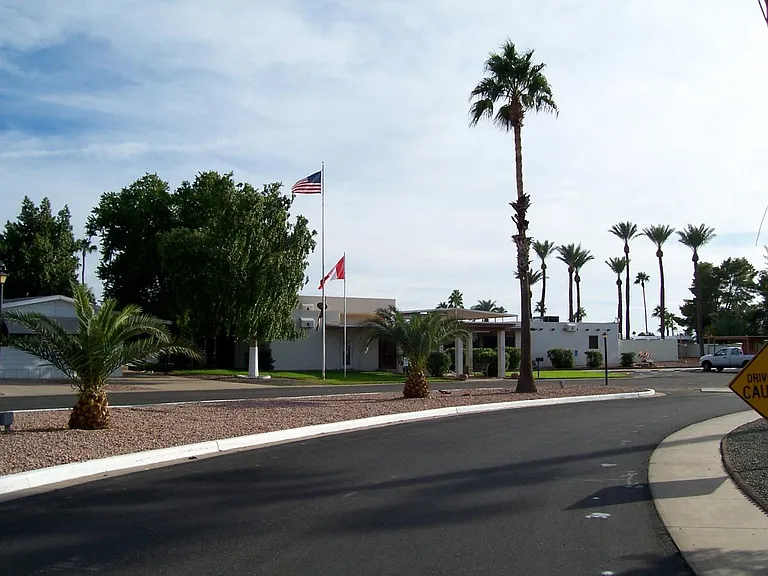 9501 E Broadway Rd — Photo 22