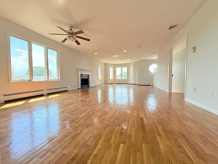 508 Glen Ave #B — Photo 2