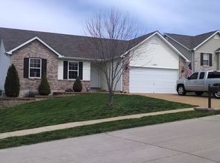 1621 Bermuda Dr, Festus, MO 63028