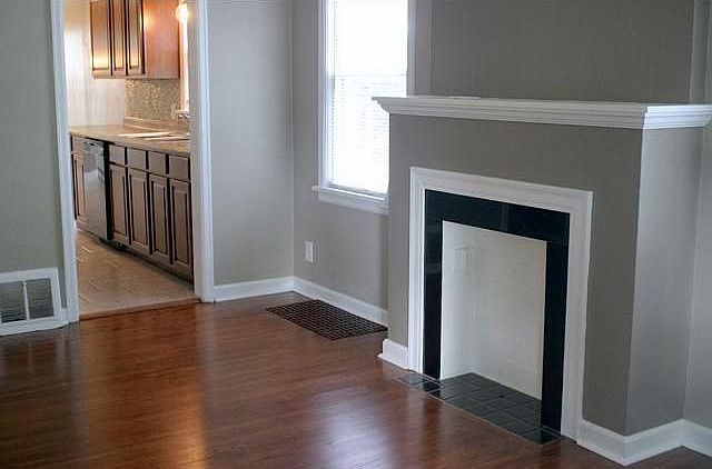 2nd image of 2624 Ivy Pl