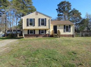6107 Omo Rd, North Chesterfield, VA 23234