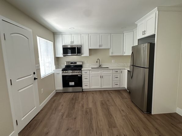 2324 Portland St APT D