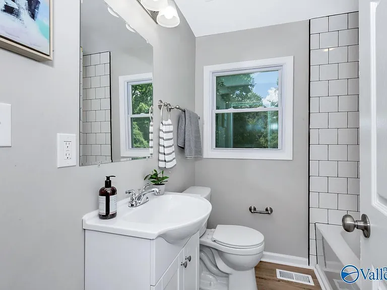 3506 Adair St NW — Photo 5