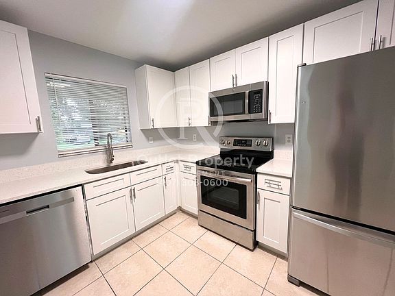 3rd image of 401 Slumber Ln #411GEM