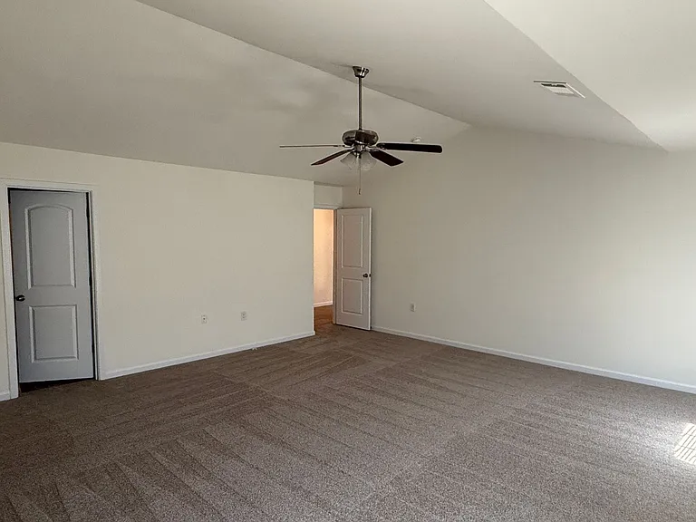 1933 Stoney Point Cir — Photo 11