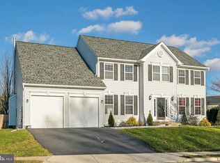 8 Pleasant Acres Dr, Thurmont, MD 21788