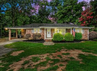 518 Docheno Rd, Belton, SC 29627