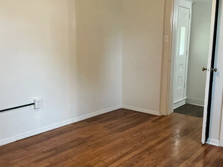 46 Titman Rd #1 — Photo 8