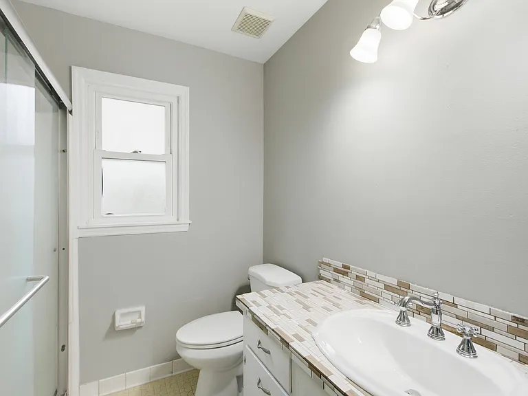 2067 Dogwood Rd — Photo 26