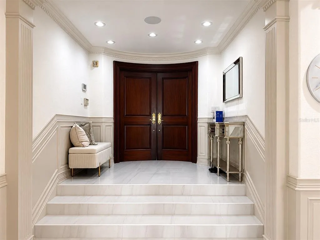4 bed, 3.0 bath, 3539 sqft, $30,000 — Photo 4