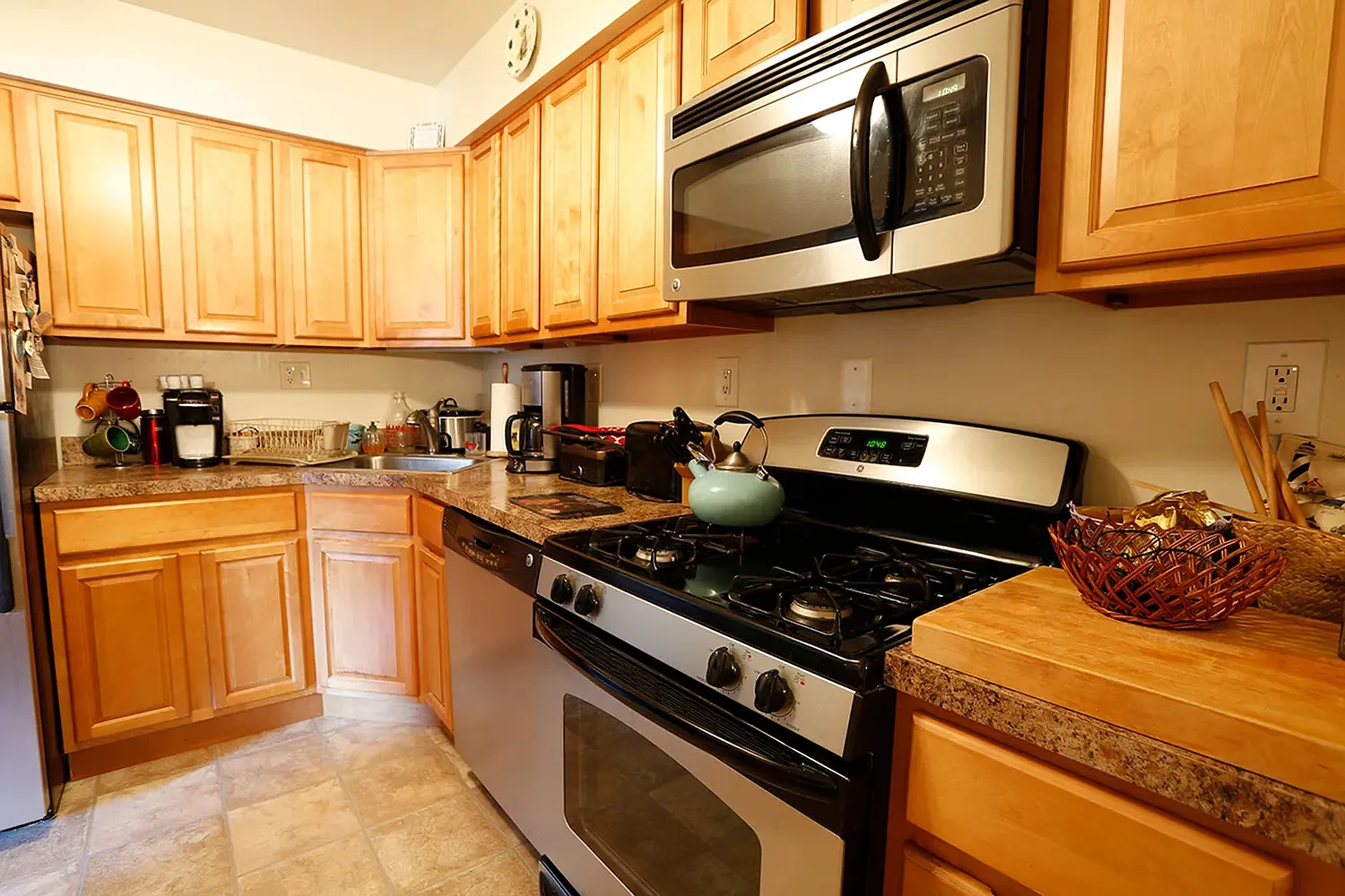 Homestead Gardens Apartments — Photo 1