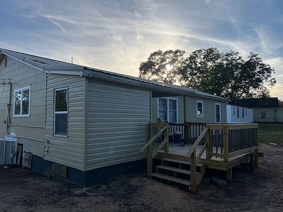 3rd image of 301 True Temper Rd #31