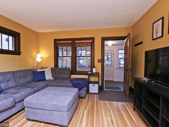 5th image of 1143 Van Buren Ave