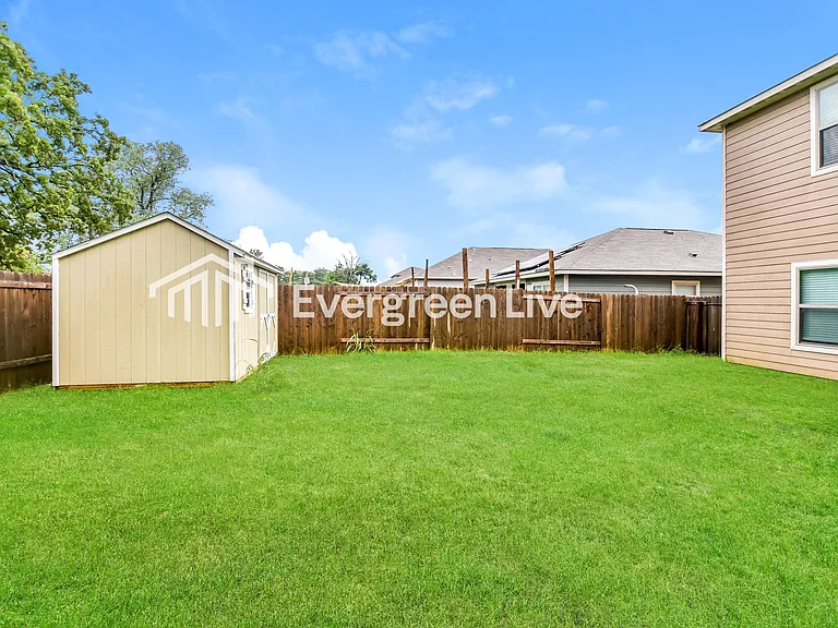 1326 Barrel Dr — Photo 10
