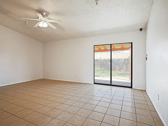4th image of 508 N Elkhart Ave
