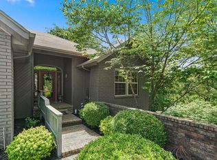 2 Wrea Cir, Bella Vista, AR 72714