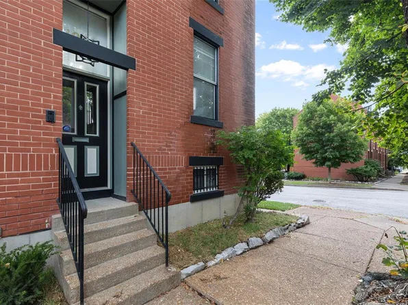 1001 Lami St, Saint Louis, MO 63104