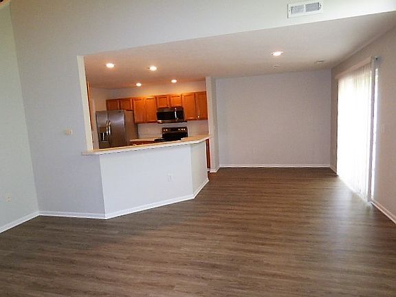 4th image of 5129 Vinings Blvd