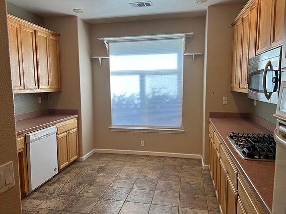 4th image of 6197 Mourning Dove Ln