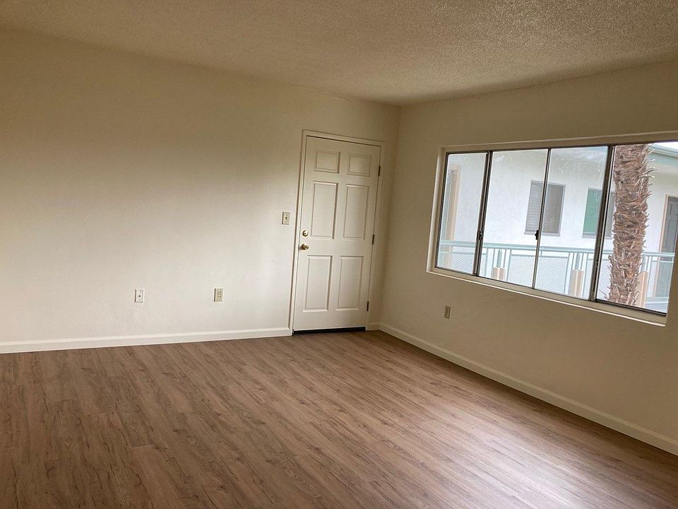 1st image of 320 W Artesia St APT 19