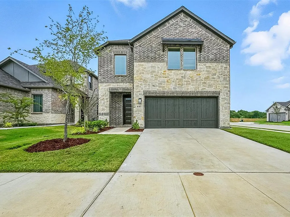 447 Holly Rd