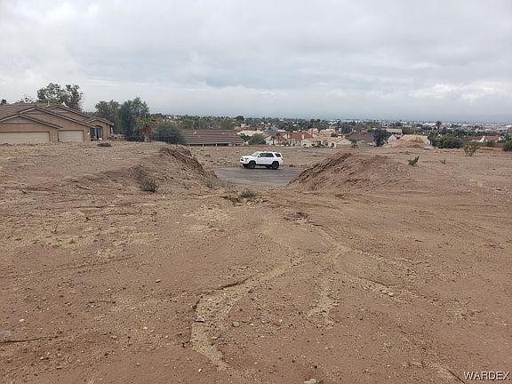 5th image of 2041 E Primavera Bay