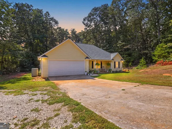 10 Strickland Way, Lavonia, GA 30553
