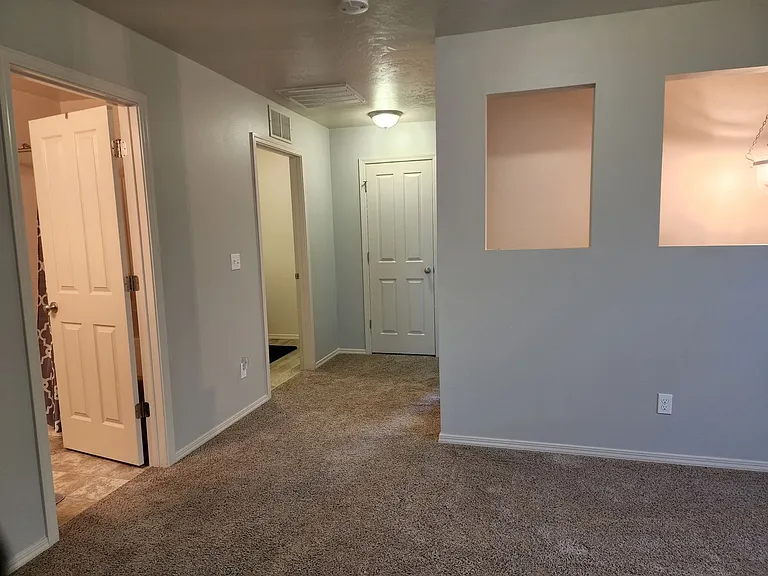 10001 W Irving St — Photo 9