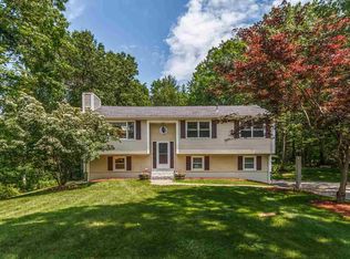 17 Garvin Rd, Derry, NH 03038