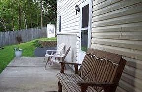 2nd image of 18 Burlington St