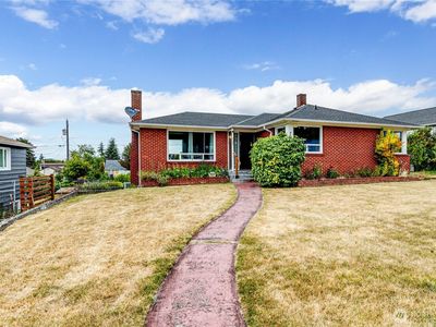 727 E 11th Street, Port Angeles, WA, 98362