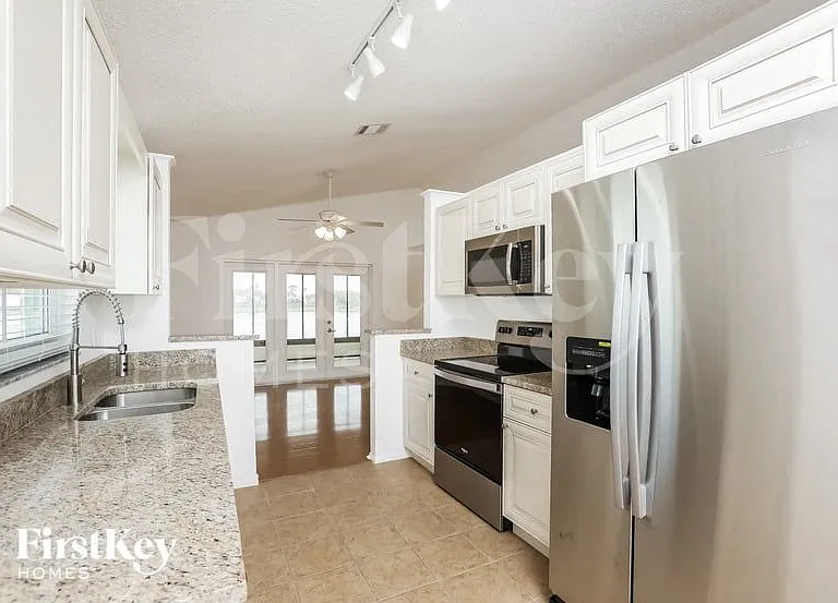 2673 Debany Rd — Photo 6