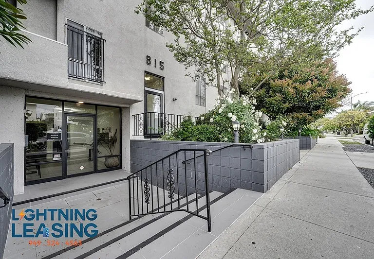 815 S Shenandoah St #301 — Photo 23