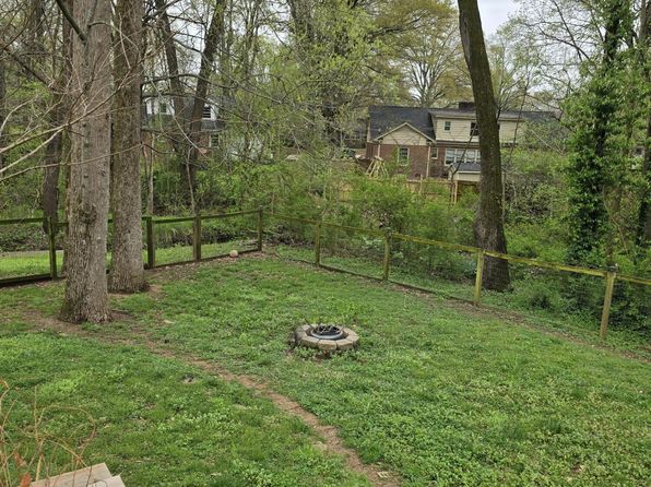 21 Lynwood Dr, Jackson, TN 38301