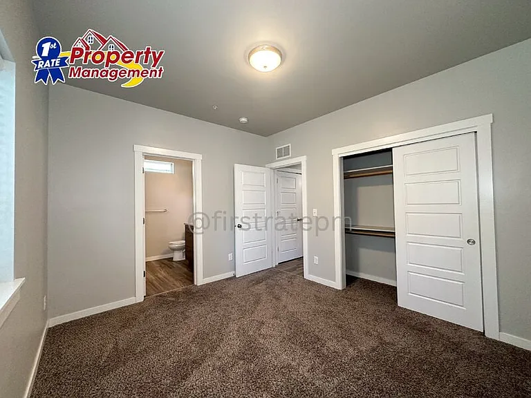 605 W Pine Ave #A2 — Photo 15