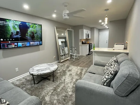 4511 Alvin St APT 2, Houston, TX 77051